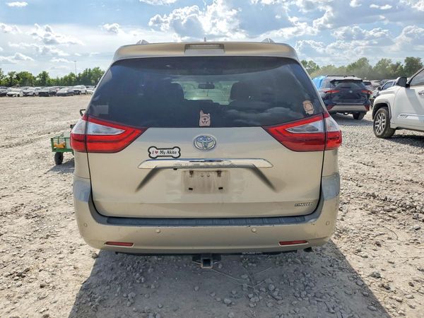 2017 TOYOTA SIENNA