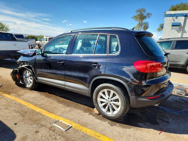 2017 VOLKSWAGEN TIGUAN S, Limited
