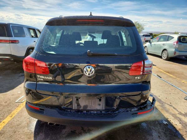 2017 VOLKSWAGEN TIGUAN S, Limited