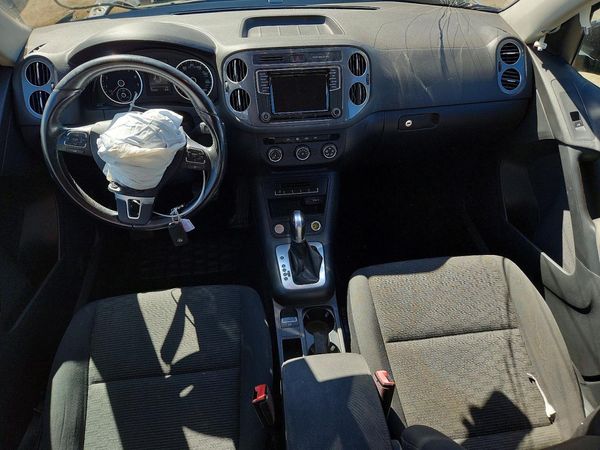 2017 VOLKSWAGEN TIGUAN S, Limited