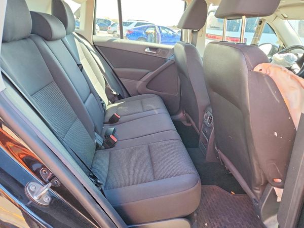 2017 VOLKSWAGEN TIGUAN S, Limited
