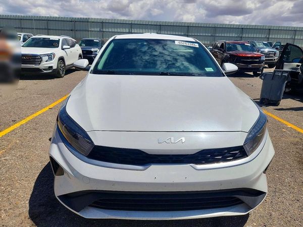 2024 KIA FORTE