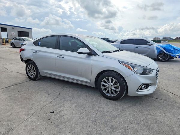 2021 HYUNDAI ACCENT