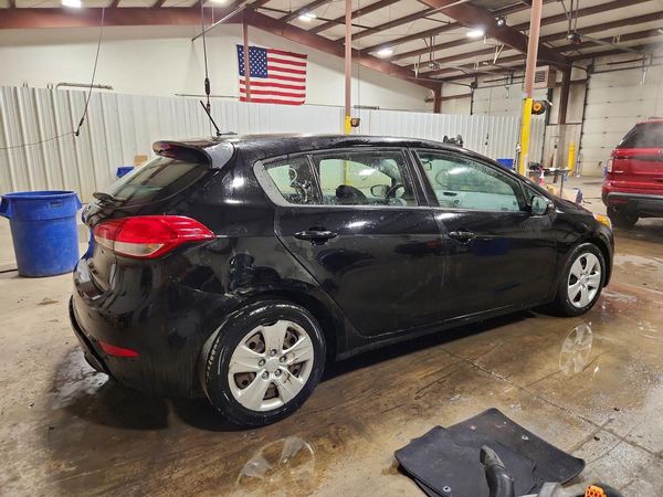 2016 KIA FORTE5 GL (Middle-Low Grade)