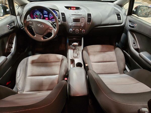 2016 KIA FORTE5 GL (Middle-Low Grade)