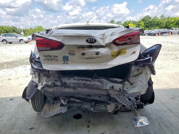 2018 KIA FORTE