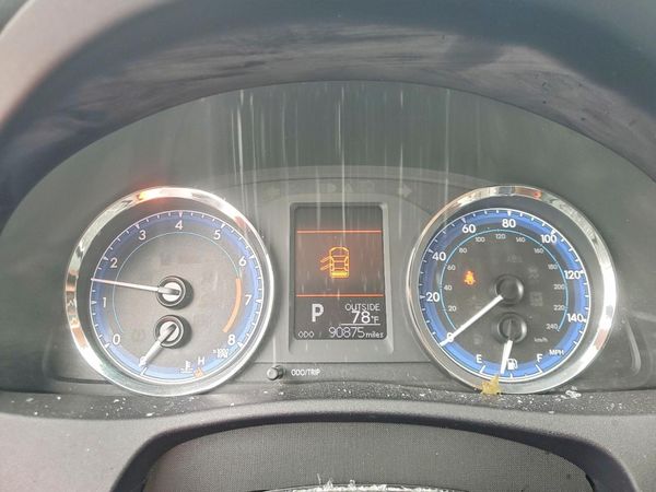 2019 TOYOTA COROLLA
