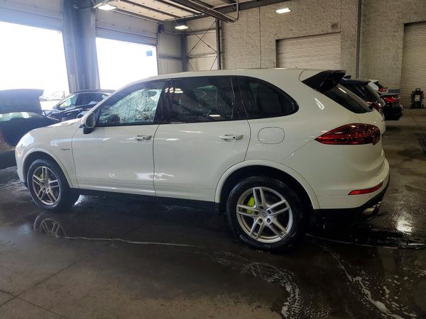2017 PORSCHE CAYENNE E-Hybrid
