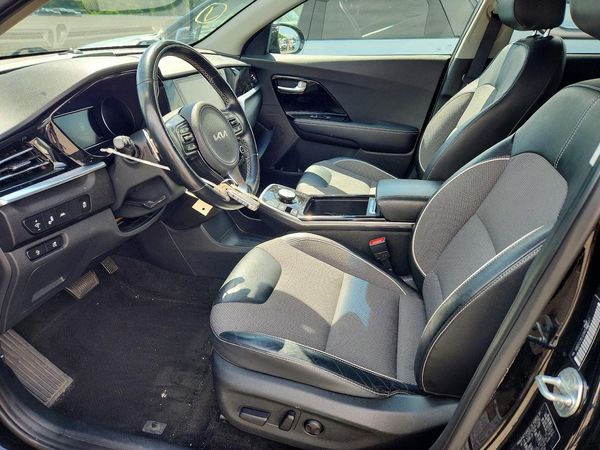 2022 KIA NIRO EV S, EX