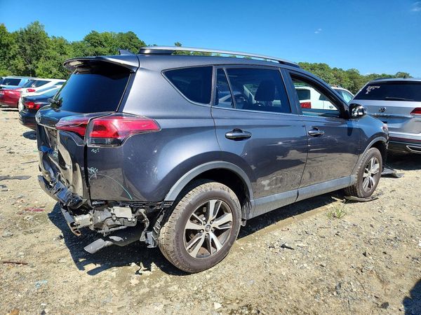 2018 TOYOTA RAV4 Adventure/XLE