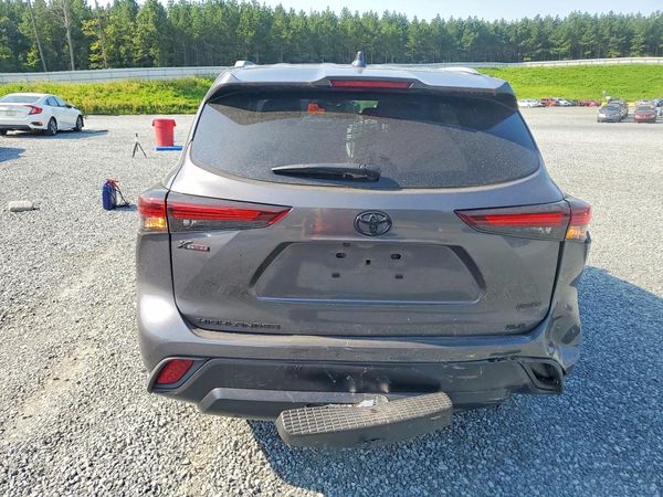 2024 TOYOTA HIGHLANDER