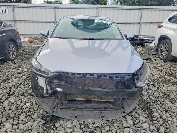 2017 HYUNDAI ELANTRA
