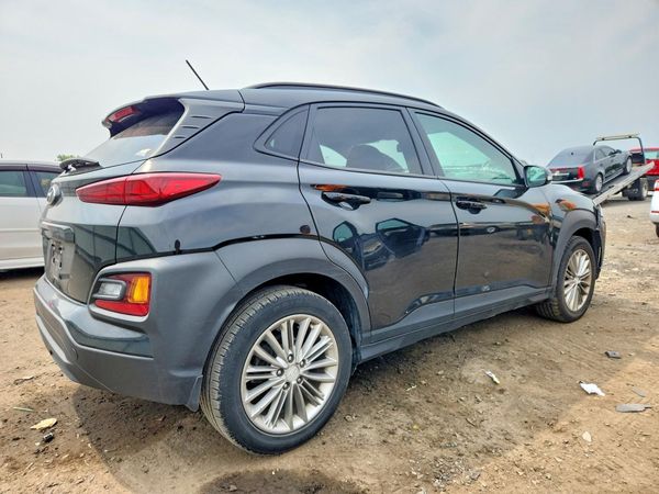 2018 HYUNDAI KONA SEL
