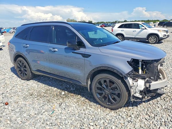 2022 KIA SORENTO