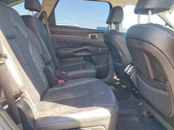 2022 KIA SORENTO