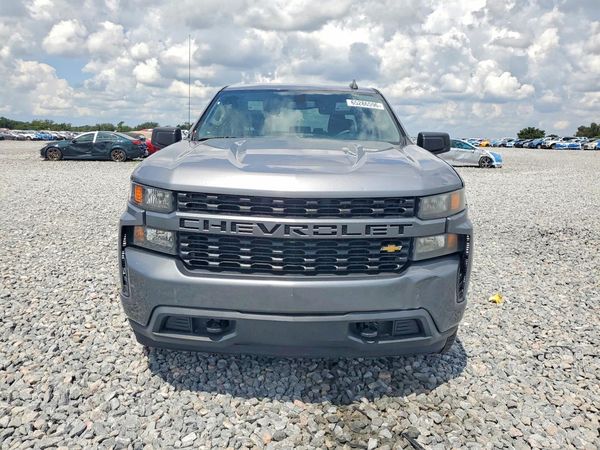 2021 CHEVROLET SILVERADO Custom