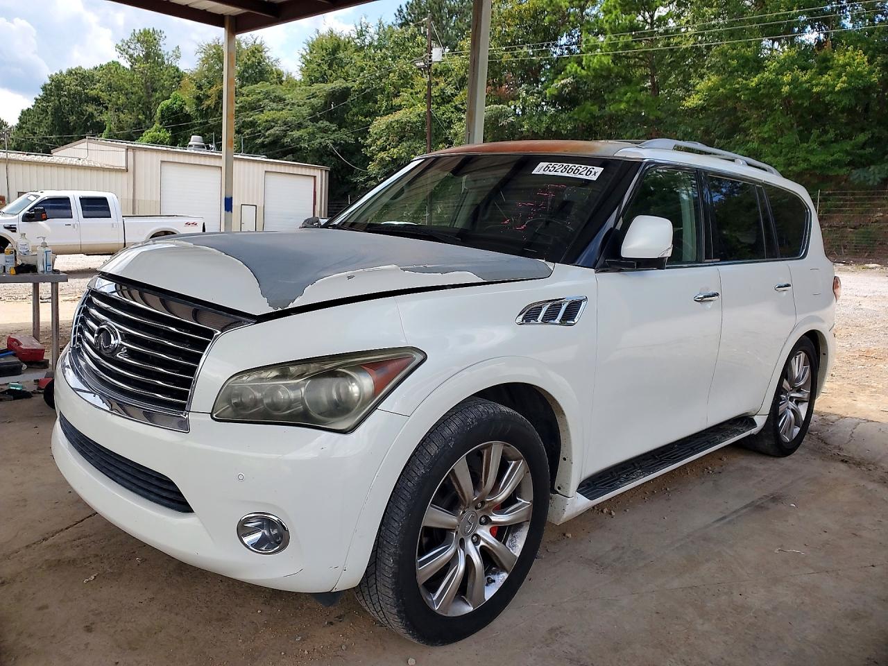 2012 INFINITI QX56 BASE