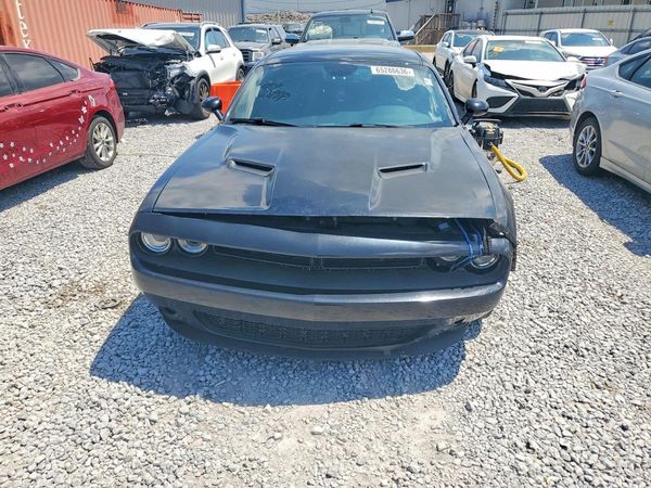2019 DODGE CHALLENGER SXT