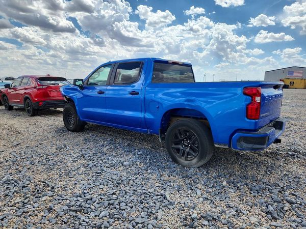 2025 CHEVROLET SILVERADO Custom