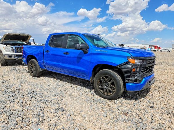 2025 CHEVROLET SILVERADO Custom