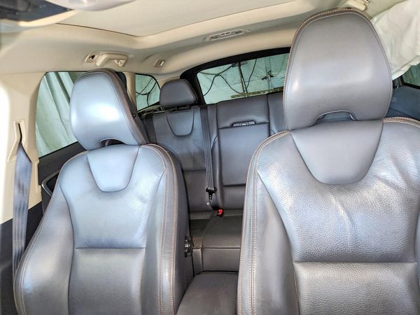2012 VOLVO XC60 T6