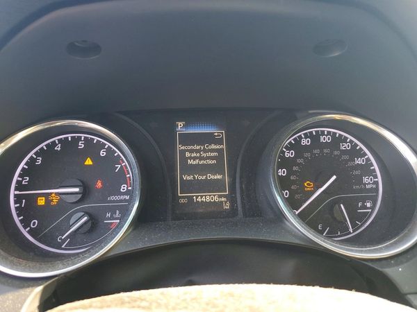 2019 TOYOTA CAMRY