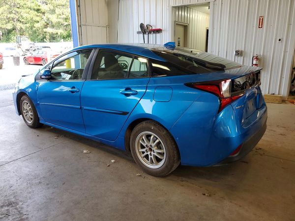 2021 TOYOTA PRIUS