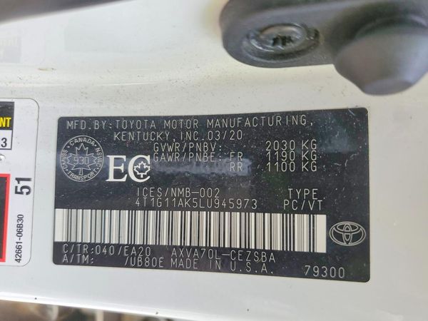 2020 TOYOTA CAMRY SE