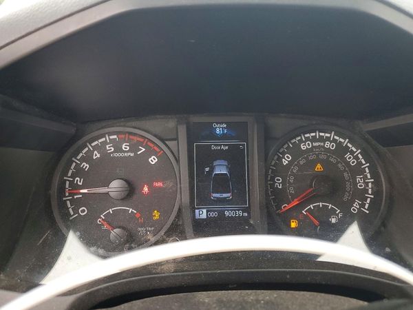 2022 TOYOTA TACOMA
