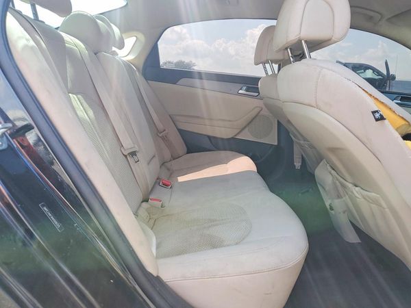 2017 HYUNDAI SONATA SE, Eco