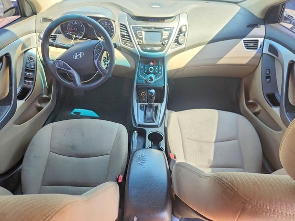 2016 HYUNDAI ELANTRA
