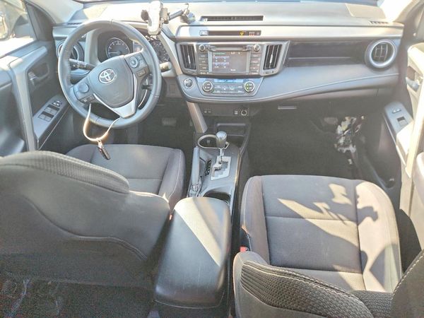 2018 TOYOTA RAV4 Adventure/XLE