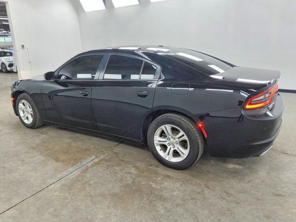2021 DODGE CHARGER SXT