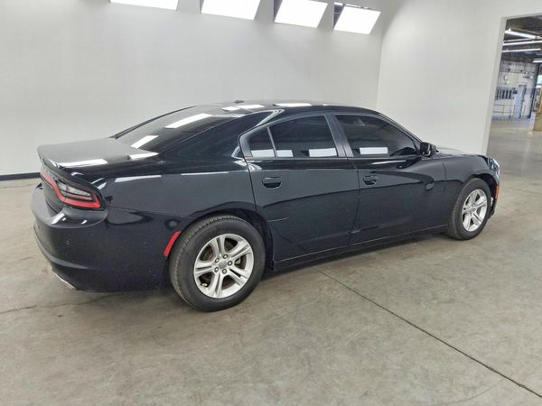 2021 DODGE CHARGER SXT
