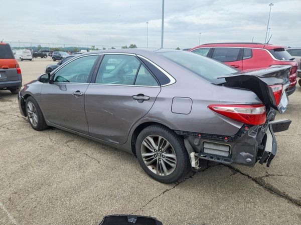 2015 TOYOTA CAMRY