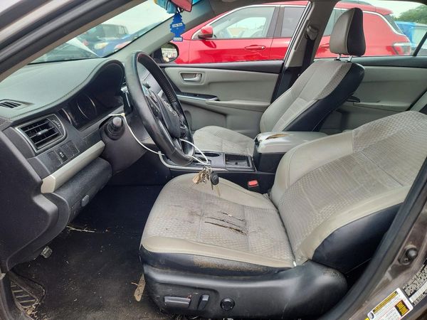 2015 TOYOTA CAMRY
