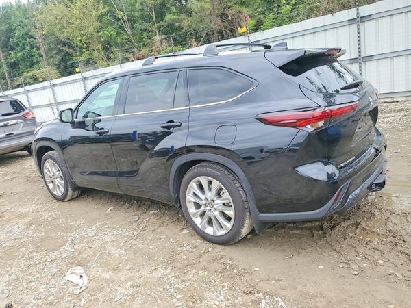 2026 TOYOTA HIGHLANDER
