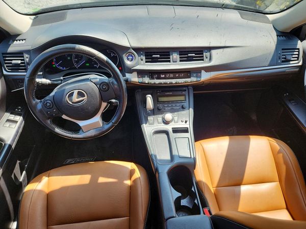 2016 LEXUS CT 200h
