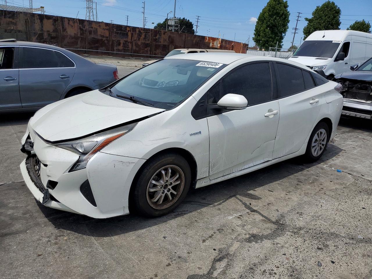 2016 TOYOTA PRIUS One/Two
