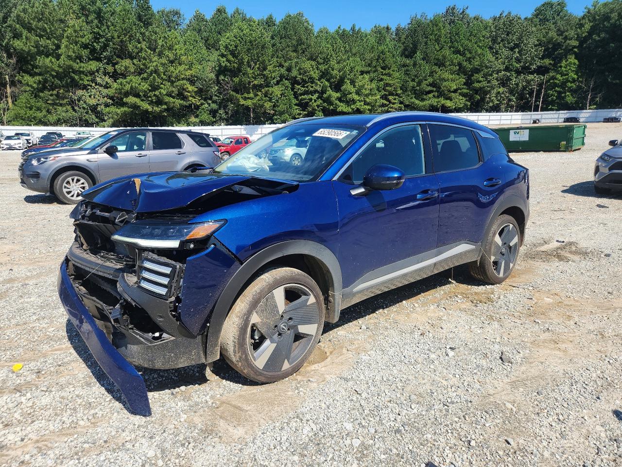 2025 NISSAN KICKS SR