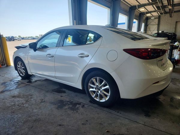 2016 MAZDA 3
