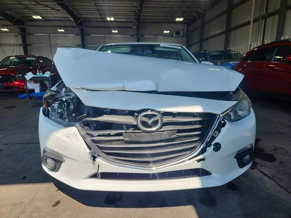 2016 MAZDA 3