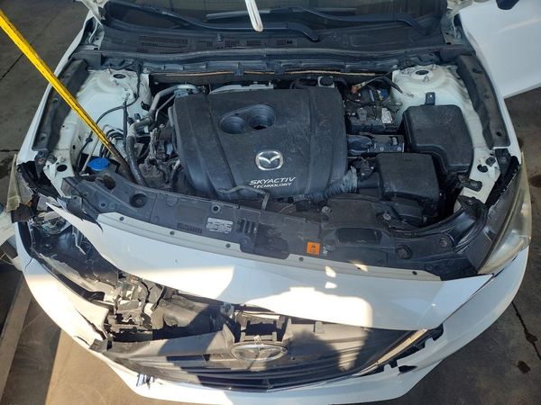 2016 MAZDA 3