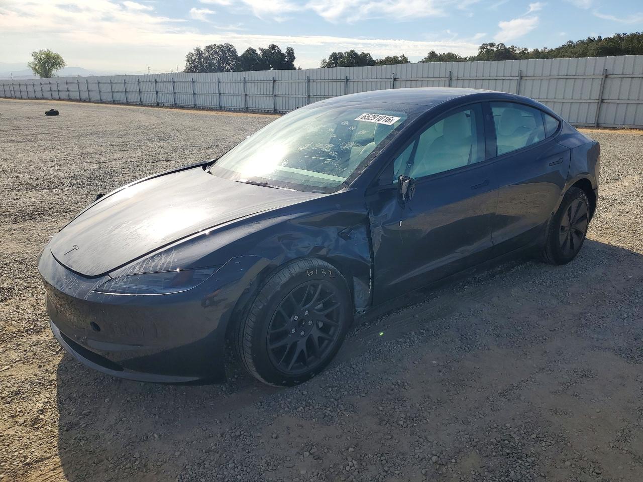 2026 TESLA MODEL 3