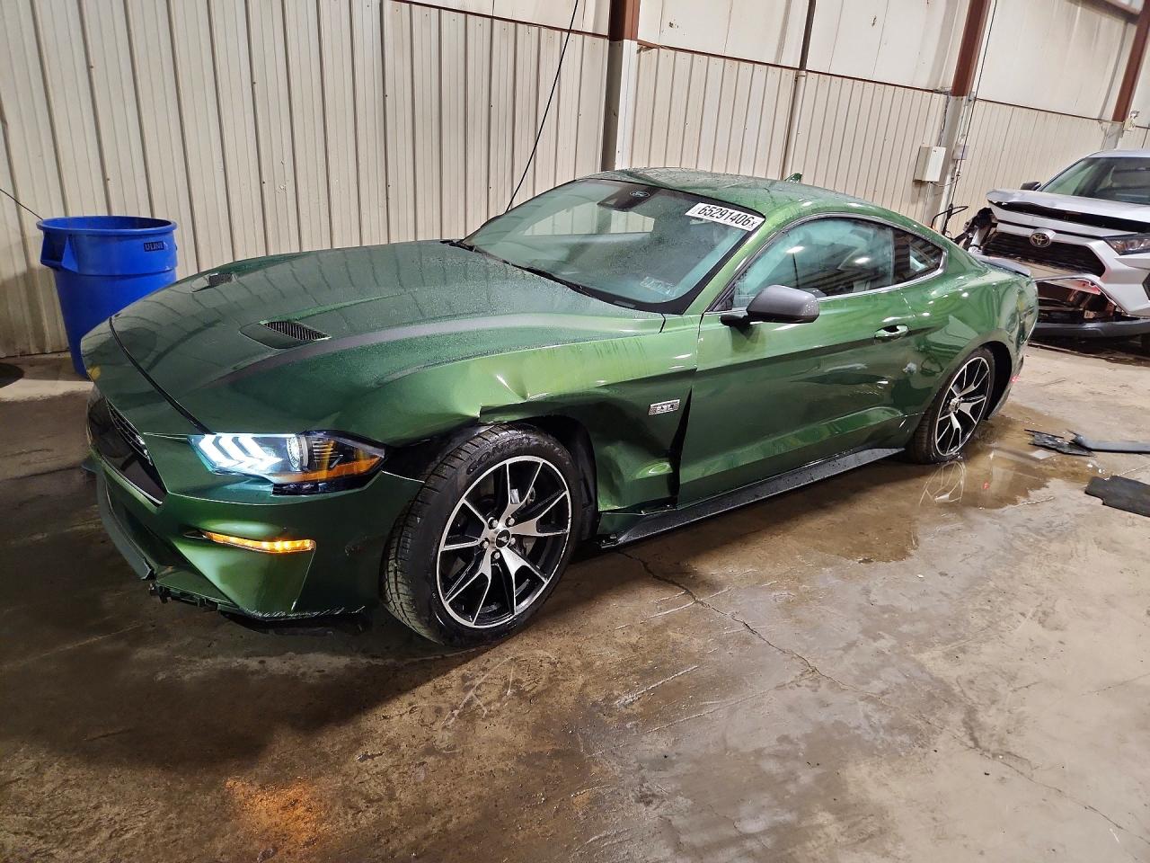 2022 FORD MUSTANG I4 Coupe