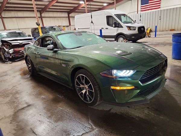 2022 FORD MUSTANG I4 Coupe