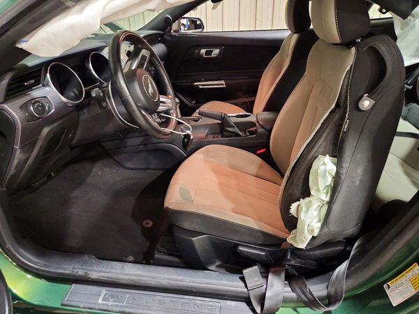 2022 FORD MUSTANG I4 Coupe