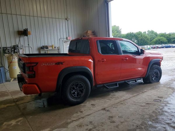 2025 NISSAN FRONTIER
