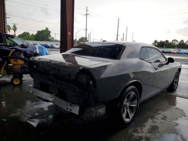2019 DODGE CHALLENGER SXT