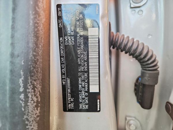 2012 VOLVO S60